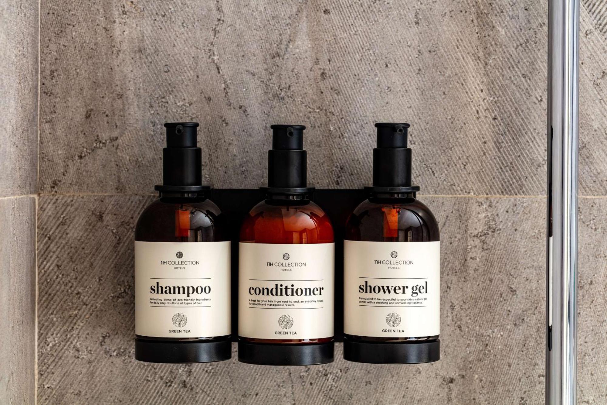 Nh Collection Bogota Terra 100 Royal Hotel Kültér fotó Shower gel